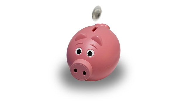 É possível economizar dinheiro com empréstimo pessoal
